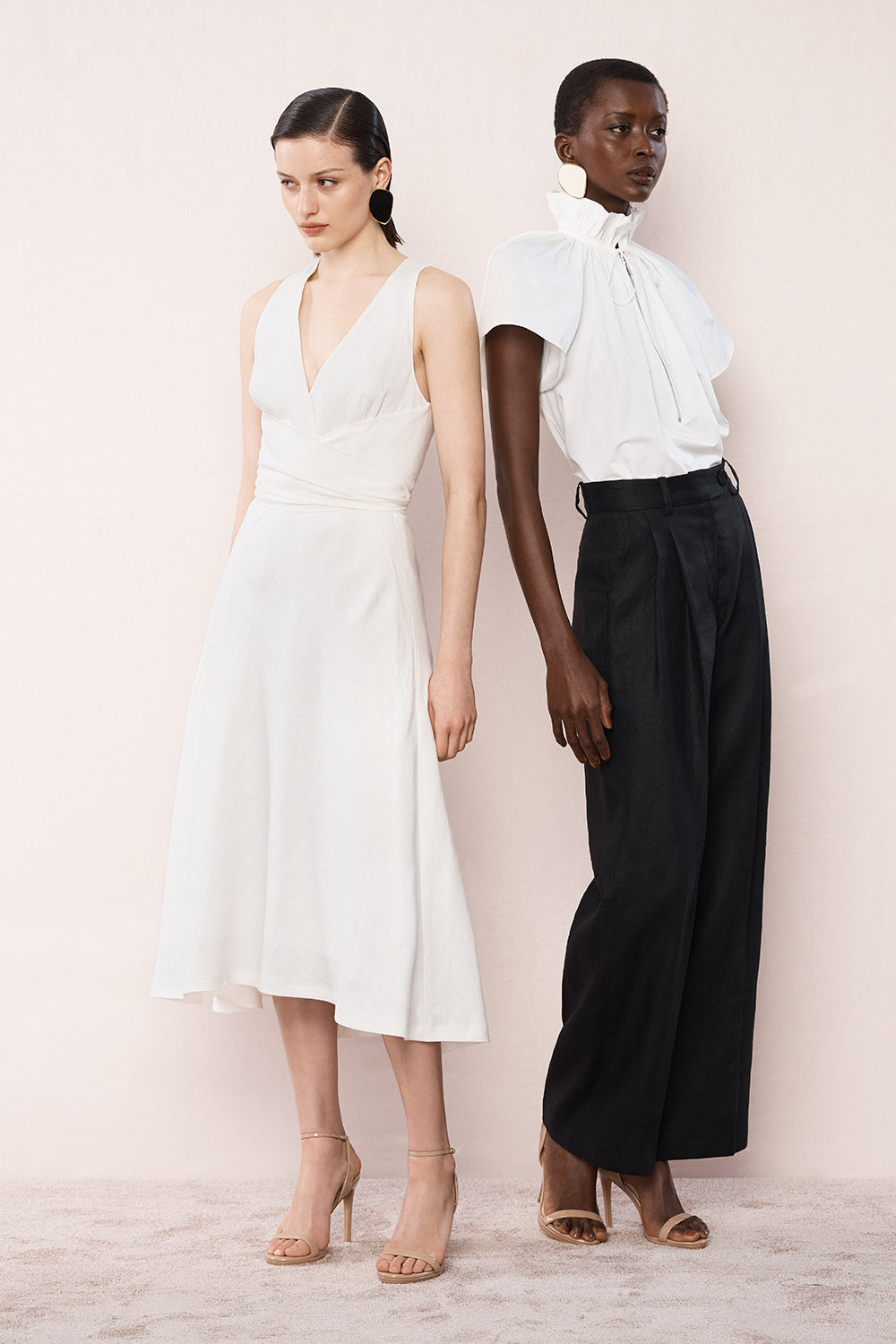 Carla Zampatti Ivory Linen V-Neck Wrap Dress (White)
