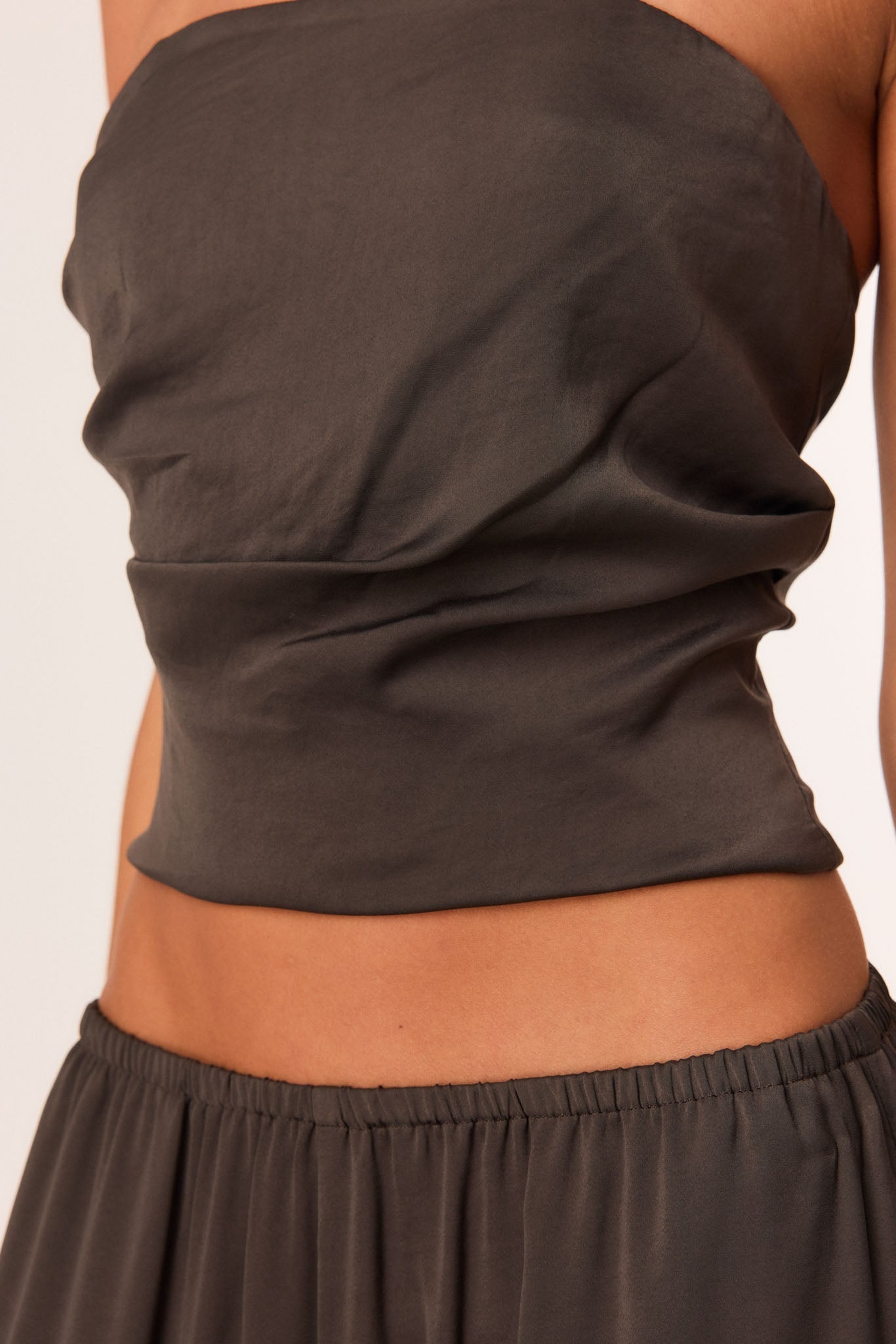 SNDYS SOLOMEN TOP (Charcoal)