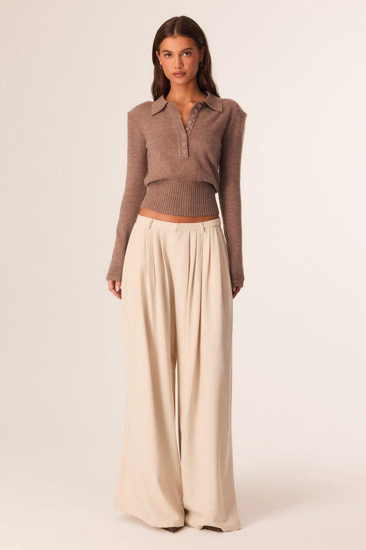 SNDYS VINNY SHOULDER PAD KNIT TOP (Mocha)