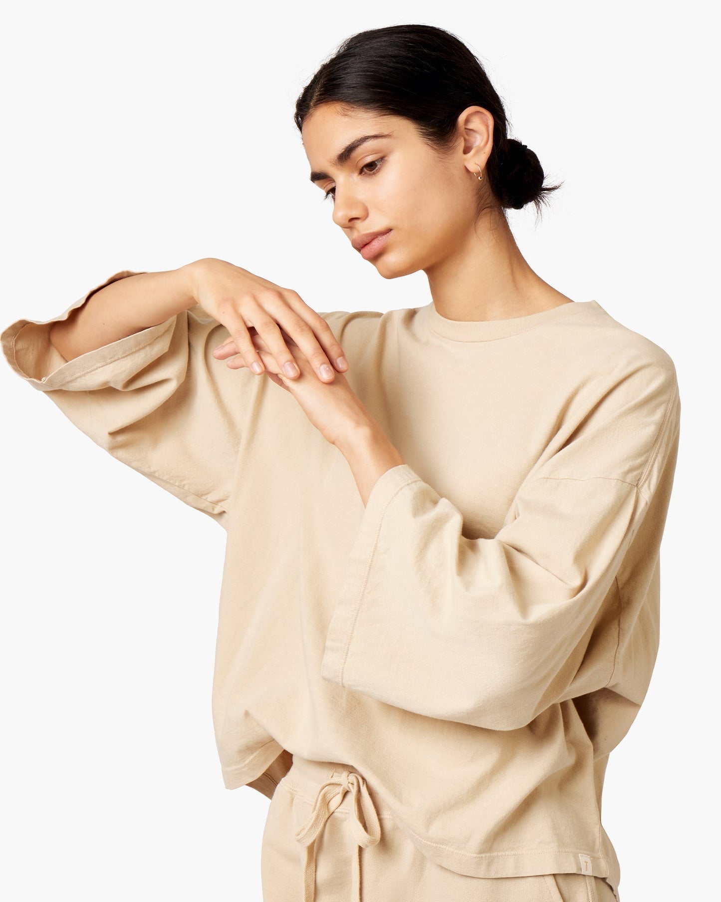 Core Longsleeve Tee (Latte)