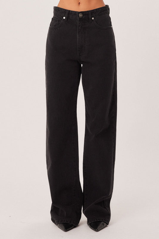 SNDYS ATLAS JEANS (Washed Black)
