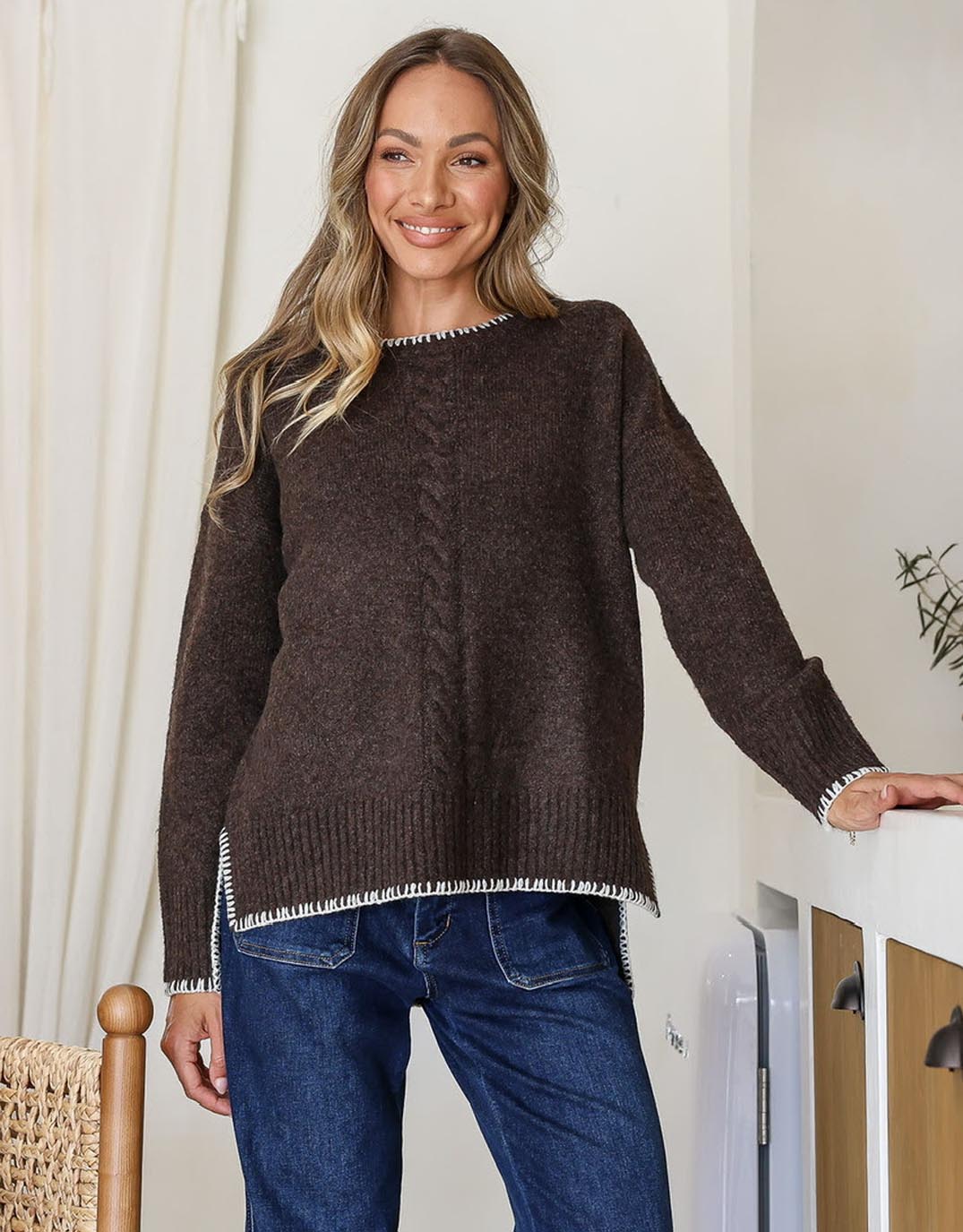 132 Fashion Rhea Blanket Stitch Knit (Chocolate/Latte)