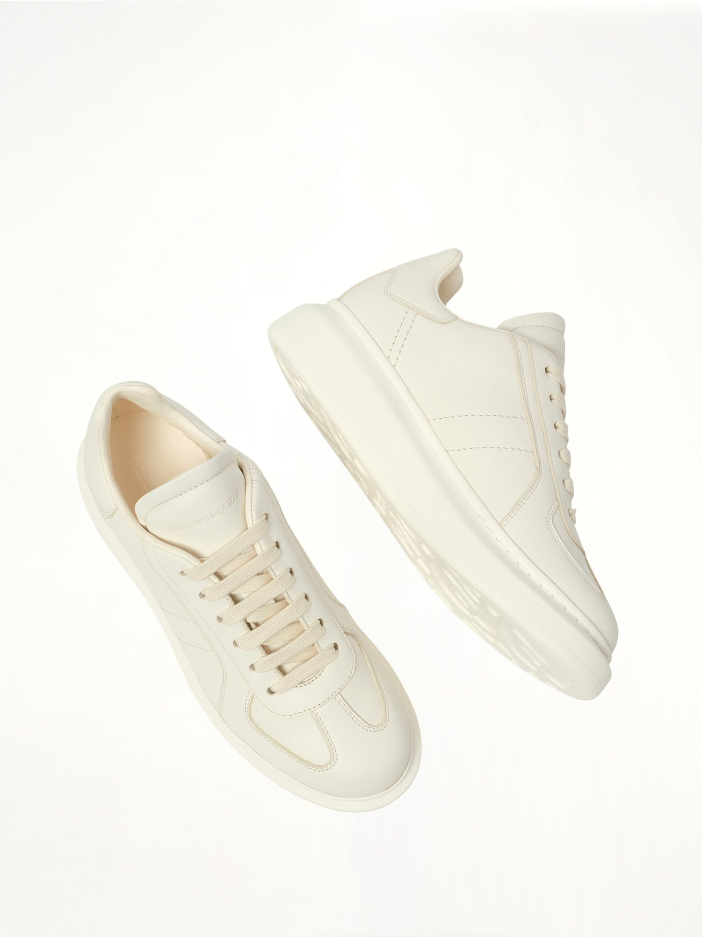 ALEXANDER MCQUEEN New Oversized Sneaker (White)