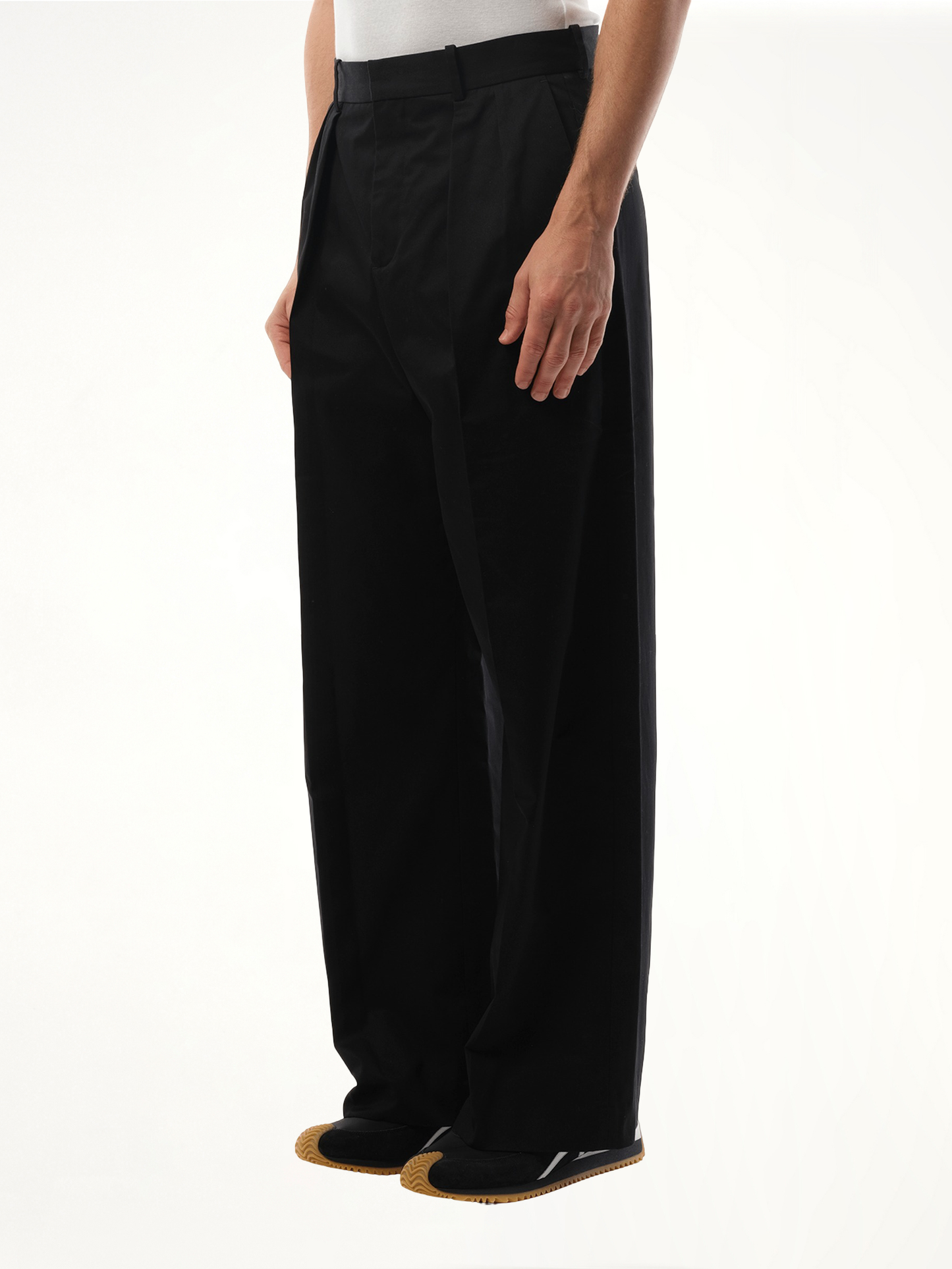 LOEWE Pleated Trouser (Black)