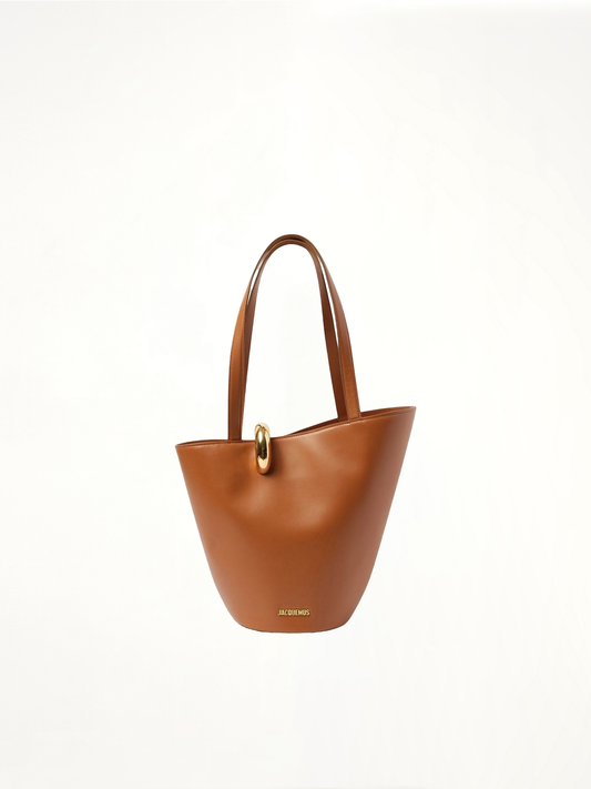 JACQUEMUS Le Bambola Moyen (Brown)