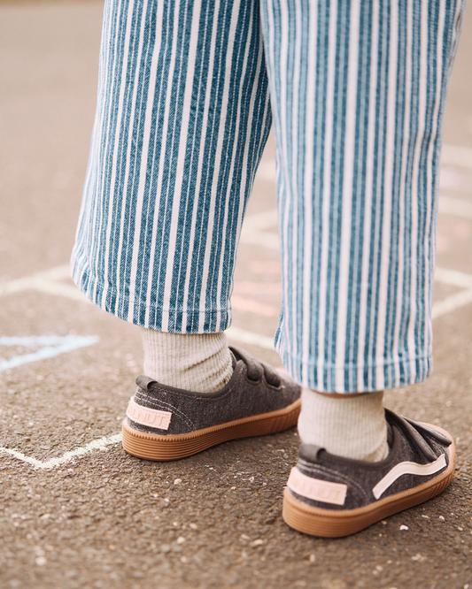 Walnut Melbourne Ben Canvas (Charcoal Denim)