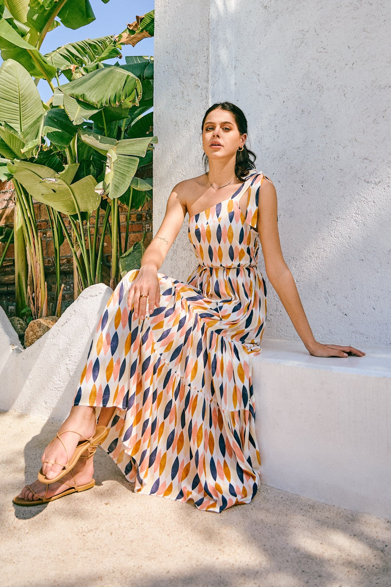 Heychic Witten Orange Geometric One Shoulder Tie Maxi Dress (Blue)