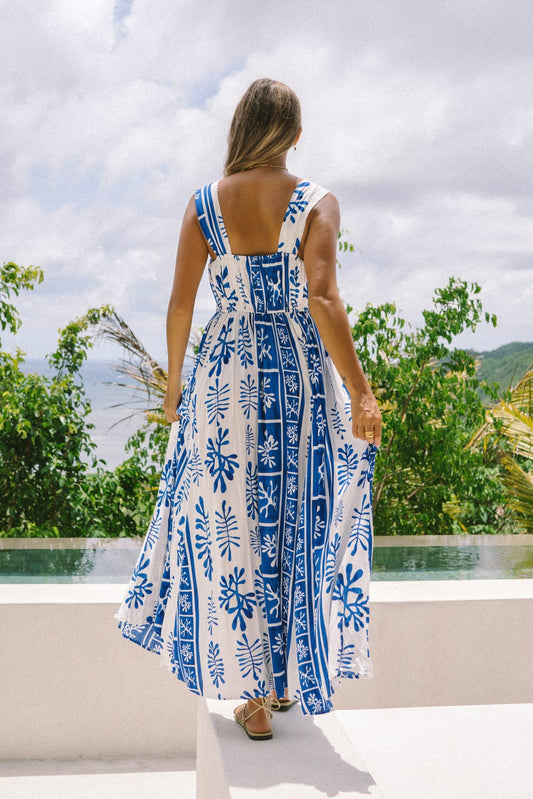 Heychic Thalyssa Abstract Flared Maxi Dress (Blue)