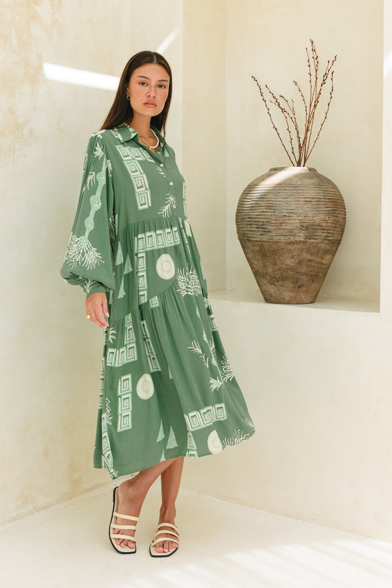 Heychic Verda Tropical Long Sleeve Midi Dress (Green)