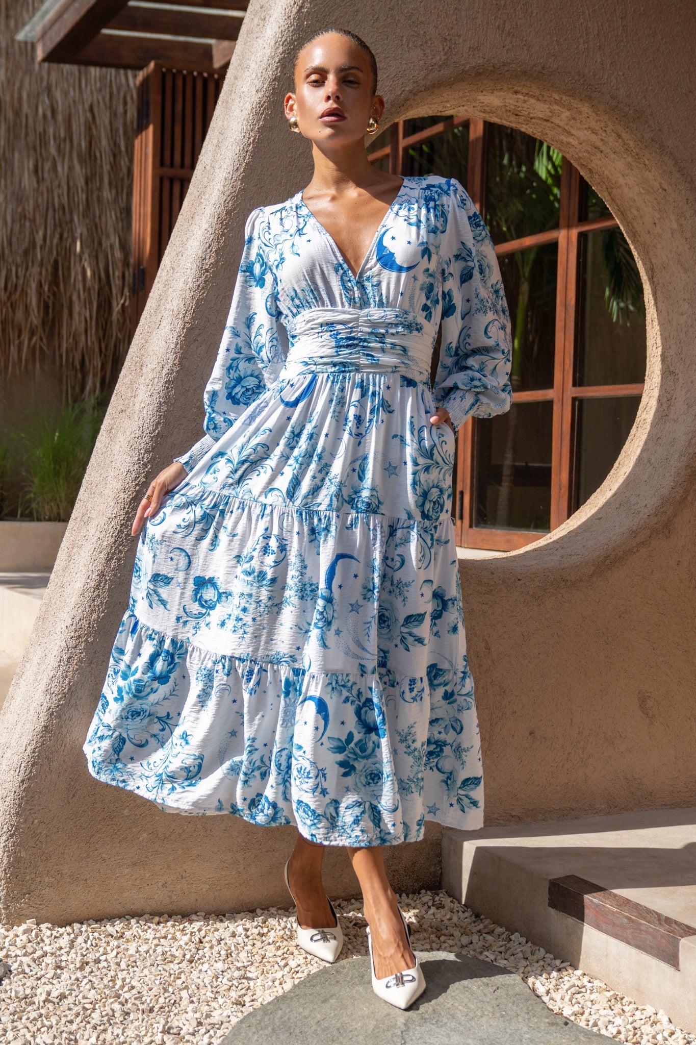 Heychic Lorellina Floral Long Sleeve Tiered Maxi Dress (Blue)
