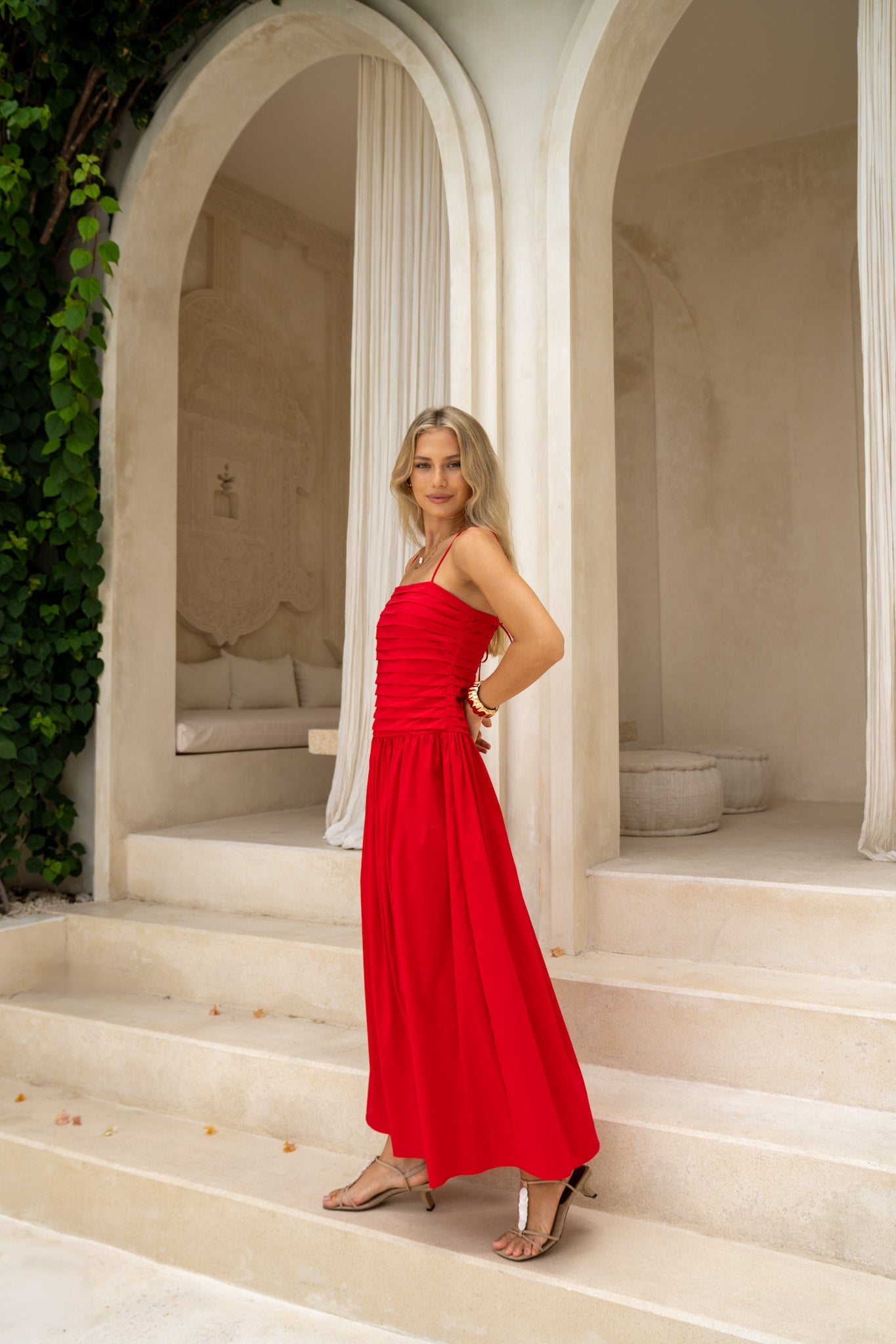 HEYCHIC Scarlett Pleated Detail Maxi Dress (Red)