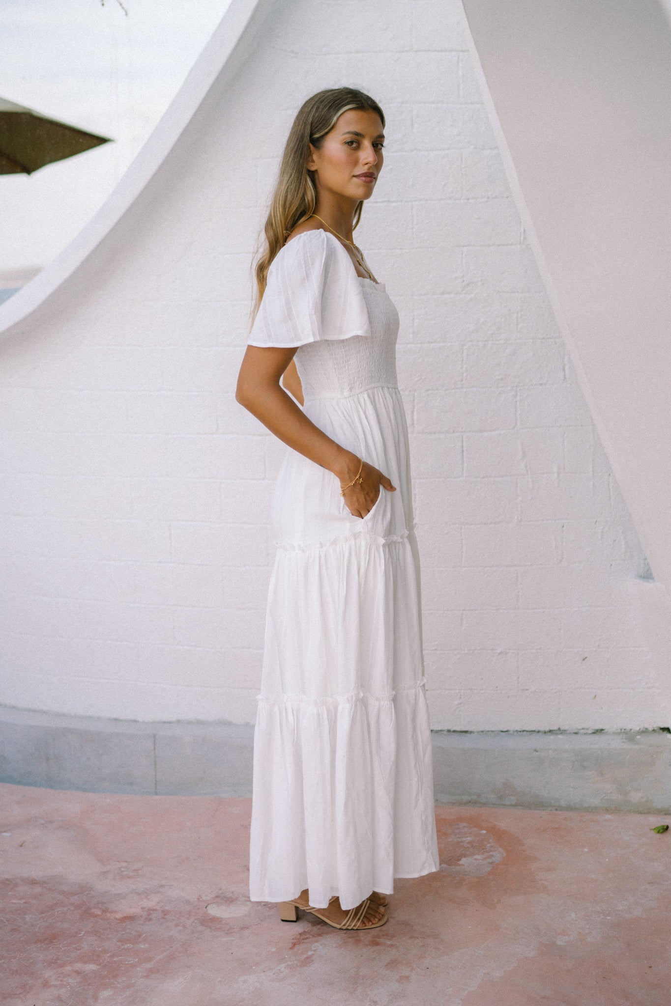 Heychic Eleyna Stripe Tiered Maxi Dress (White)