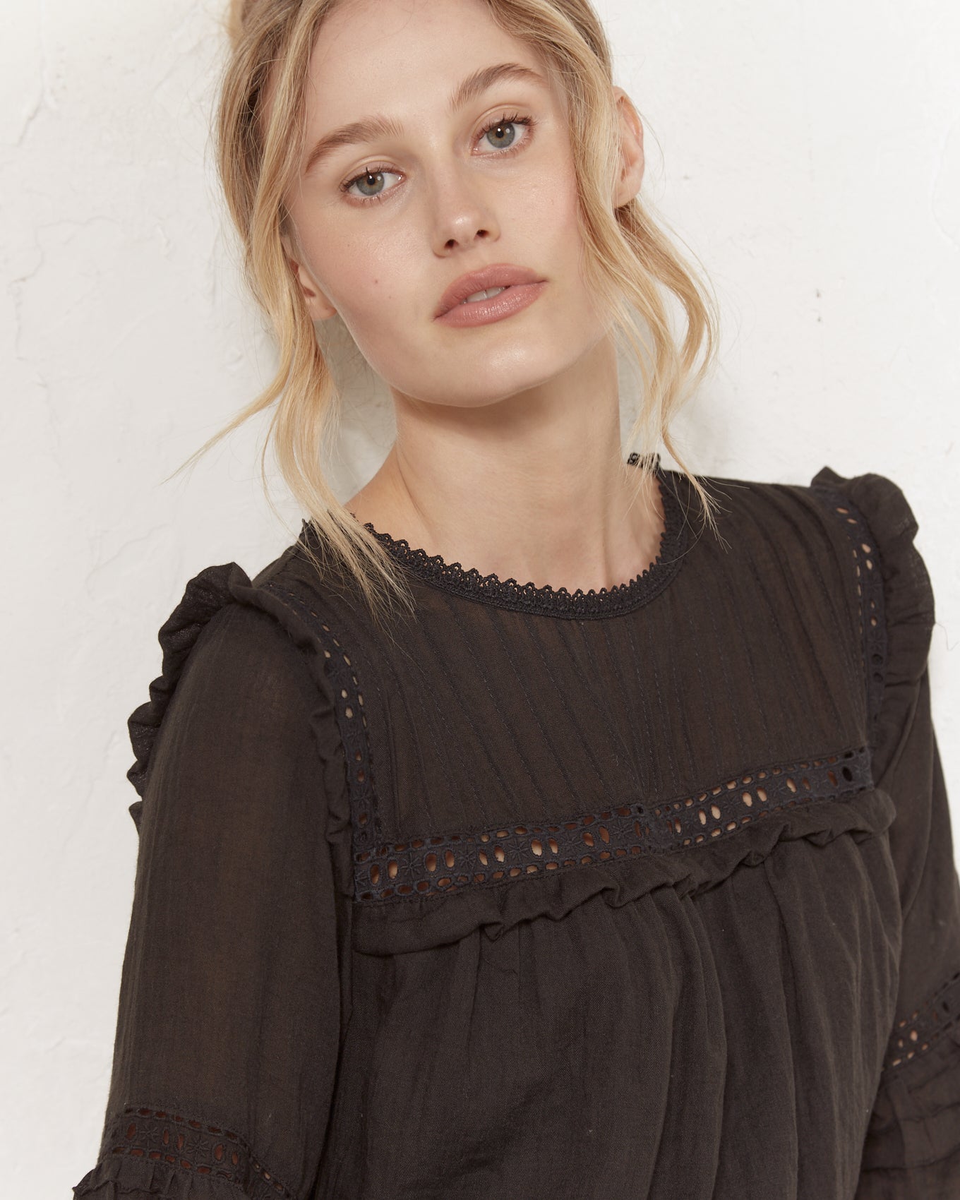 HEYCHIC Haidyn Ruffles Mini Dress (Black)