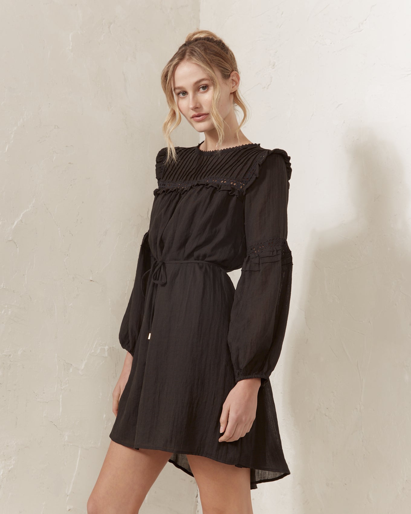 HEYCHIC Haidyn Ruffles Mini Dress (Black)