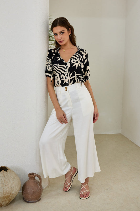 Heychic Cali Abstract Puff Sleeve Top (Black)