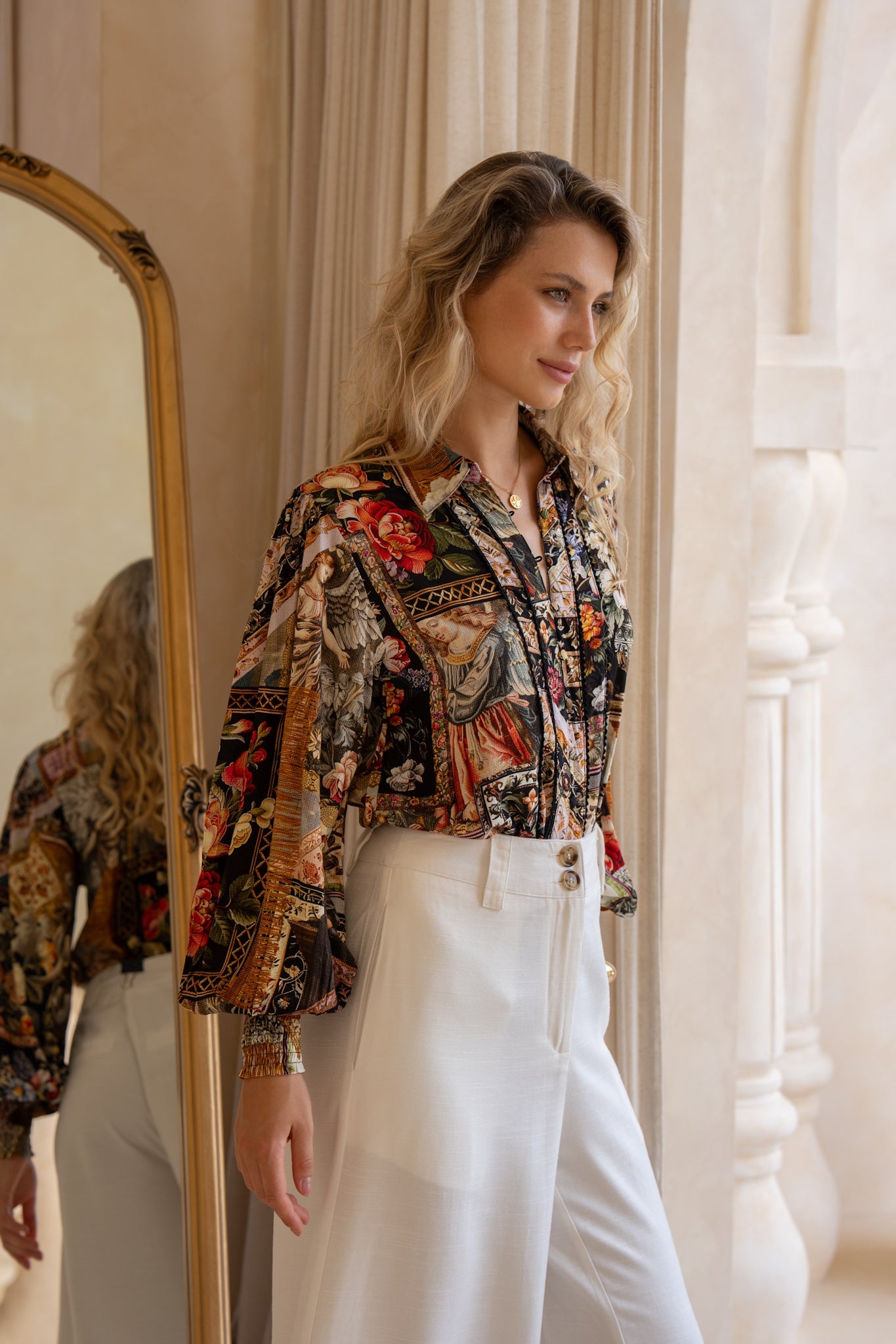 Heychic Alessia Abstract Balloon Sleeve Blouse (Black)