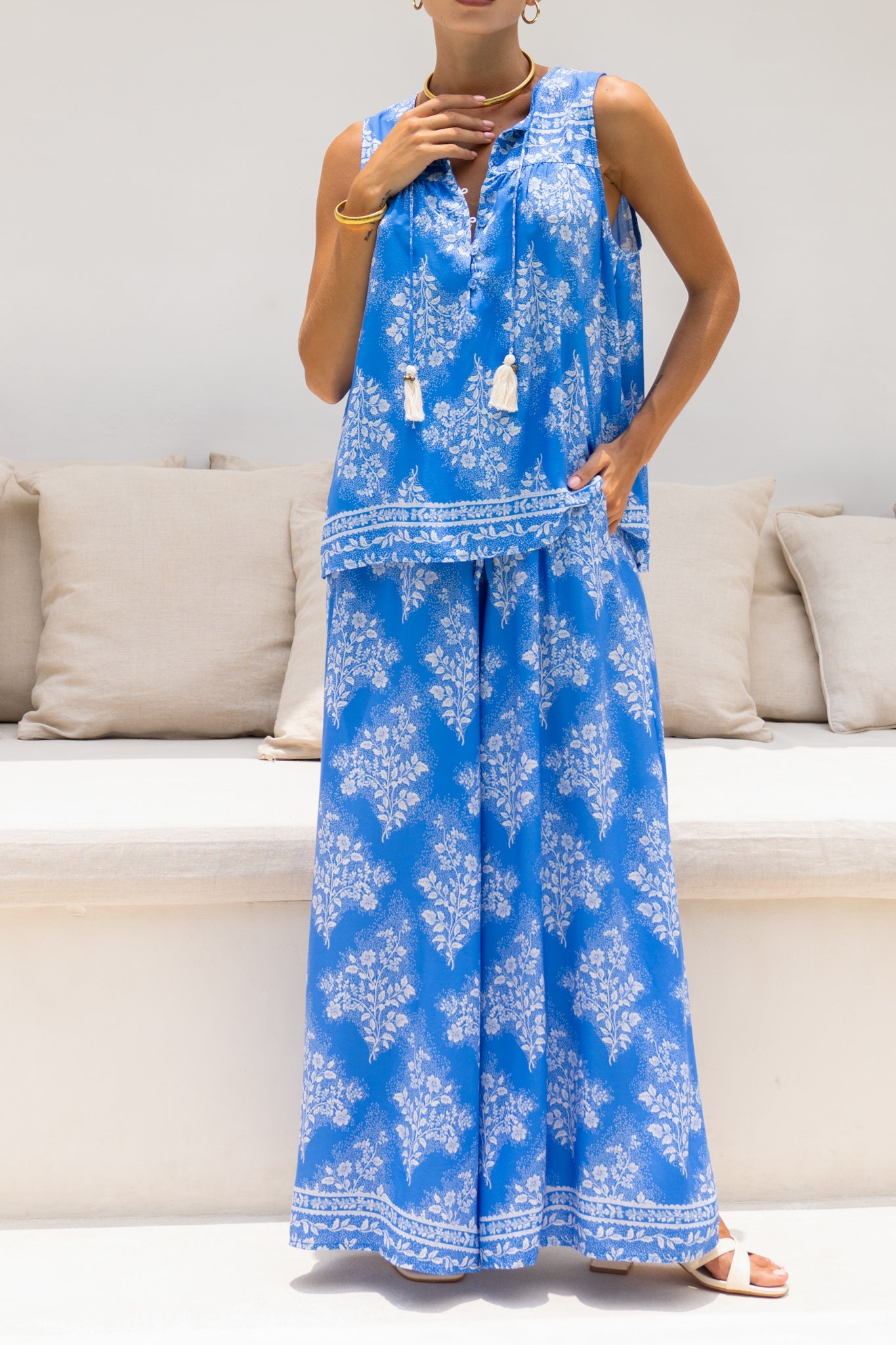 Heychic Myrrah Floral Top (Blue)