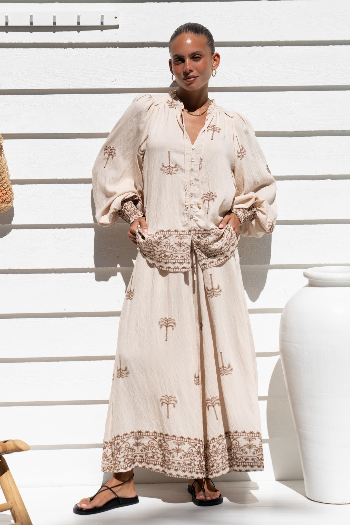 Heychic Kaena Tropical Embroidered Balloon Sleeve Blouse (Brown)