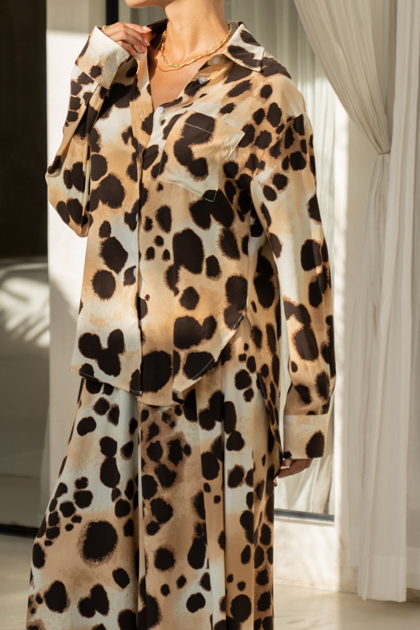 Heychic Zelina Leopard Spot Shirt (Brown)