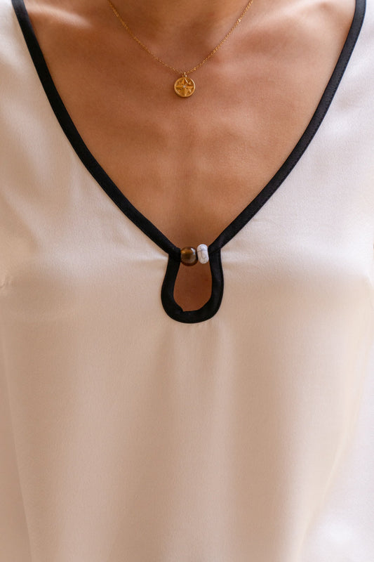 HEYCHIC Nivae Black Contrast Detail Top (White)