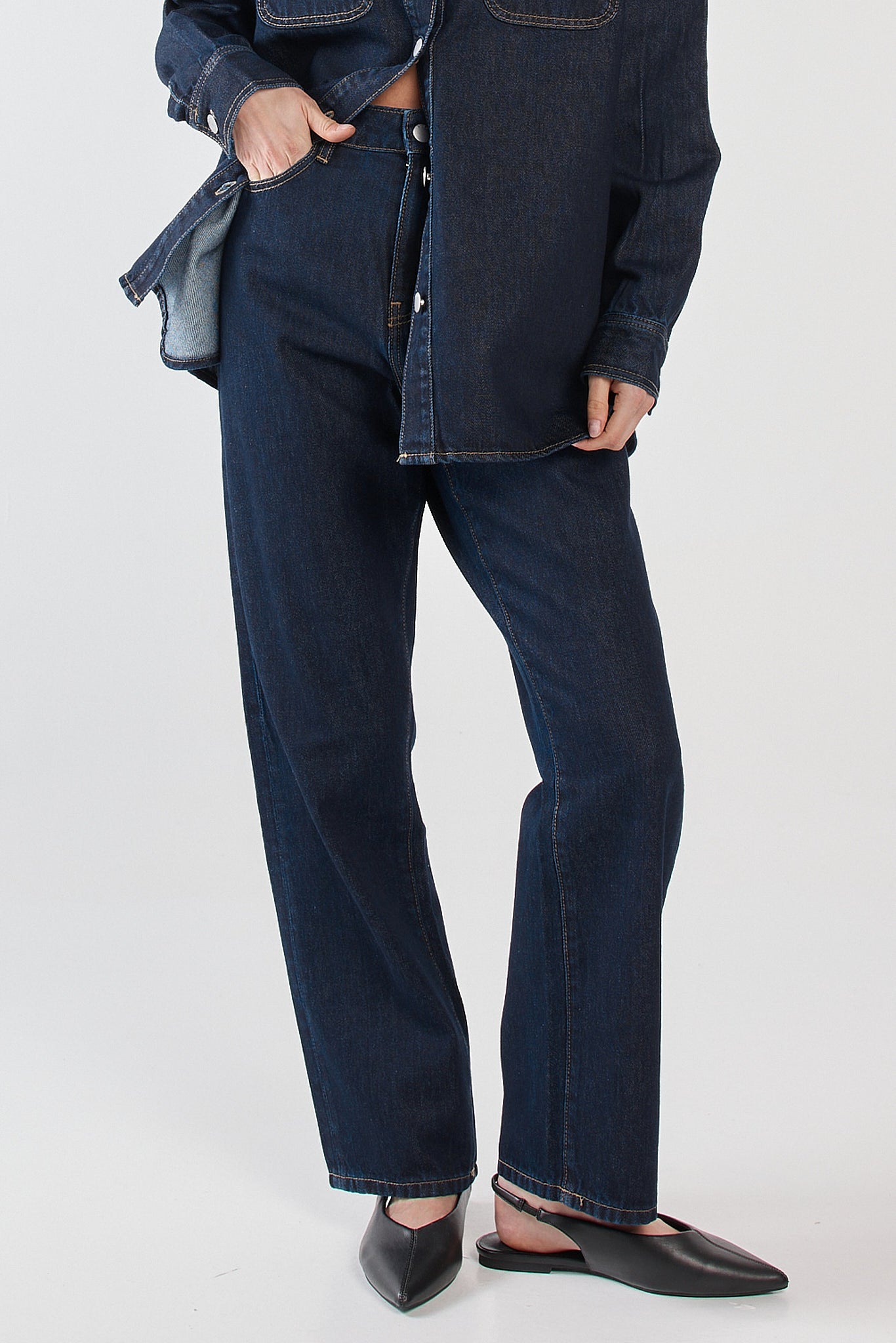 Sass Clothing Kalani Straight Leg Jean (Rinse Wash)