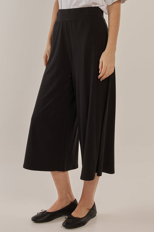 Betty Basics Crystal Crop Jogger (Black)