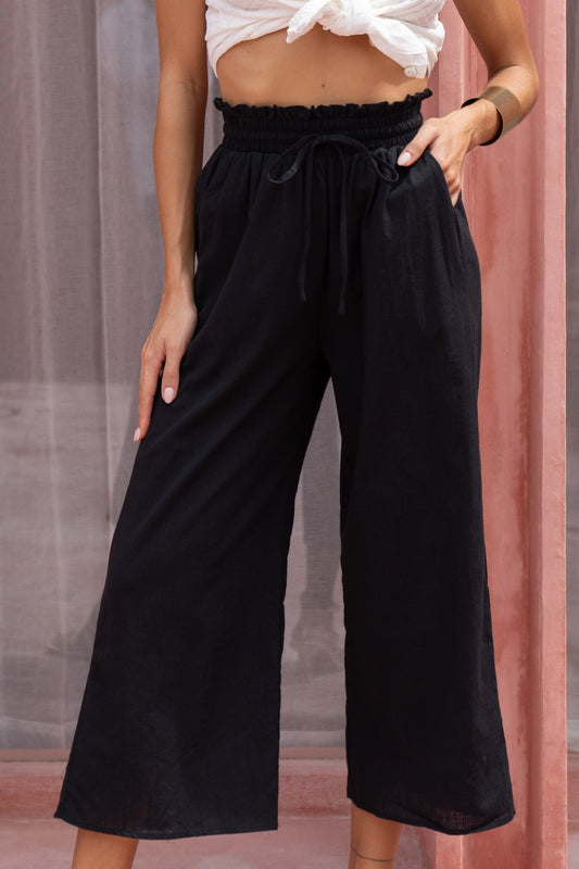 Heychic Alyss Cropped Pants (Black)