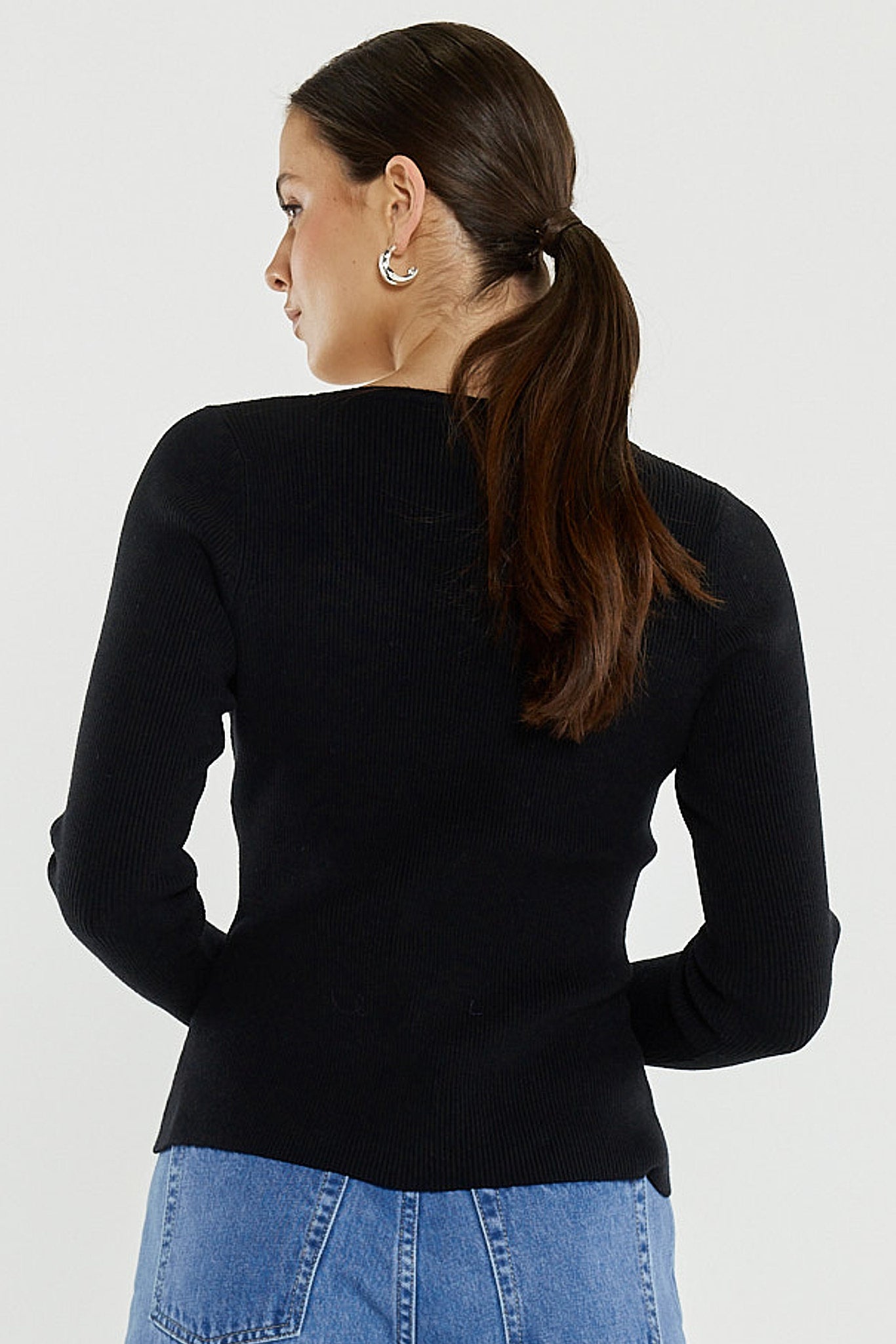 Sass Clothing Sophia Twisted Top (Black)