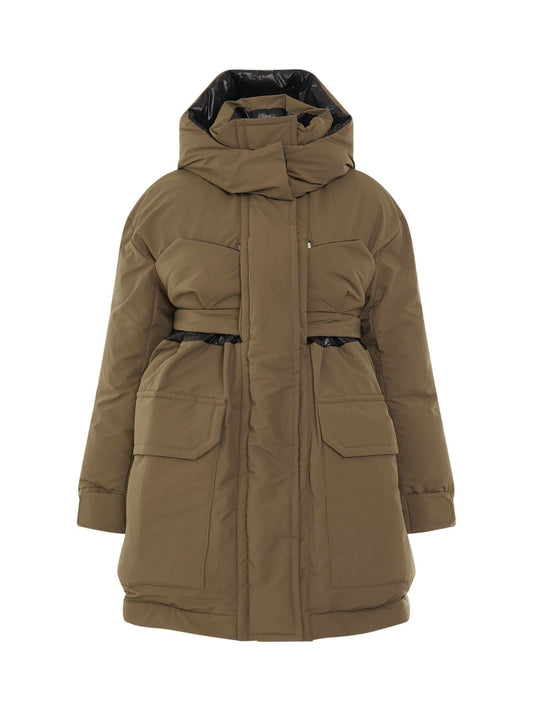 Image of a model wearing Outerwear. Productname: SACAI Padded Jacket with Hood in Beige colour by brand - SACAI