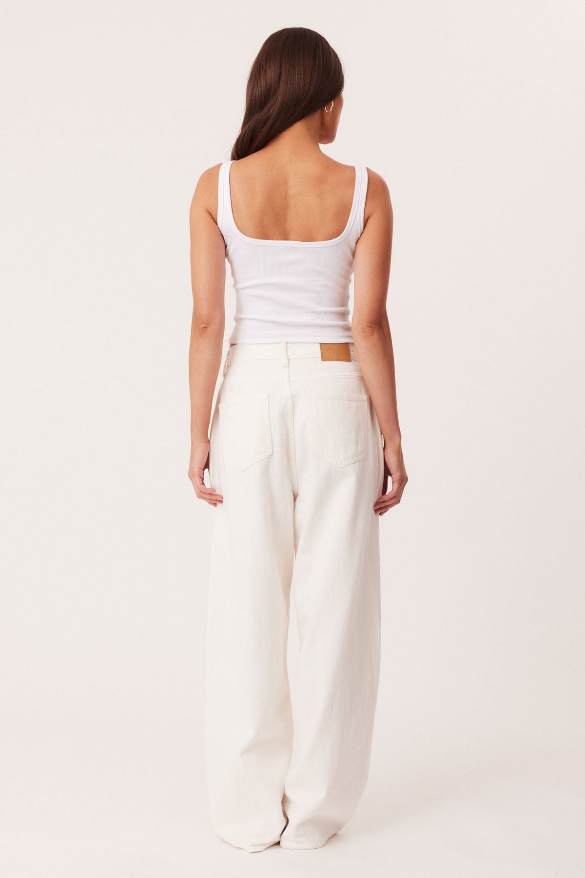 SNDYS CLEA TANK TOP (White)