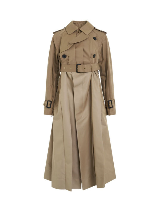 Image of a model wearing Outerwear. Productname: SACAI Cotton Gabardine Pleated Coat in Beige colour by brand - SACAI
