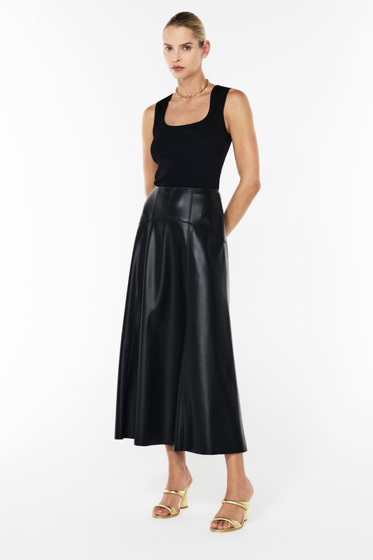 Infinite Limits Skirt (Black)