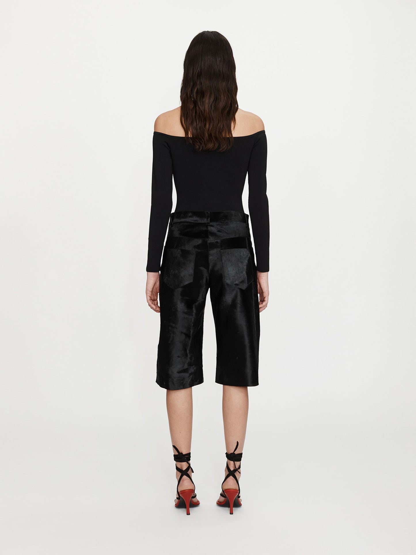 CHRISTOPHER ESBER Elson Pony Short (Black)