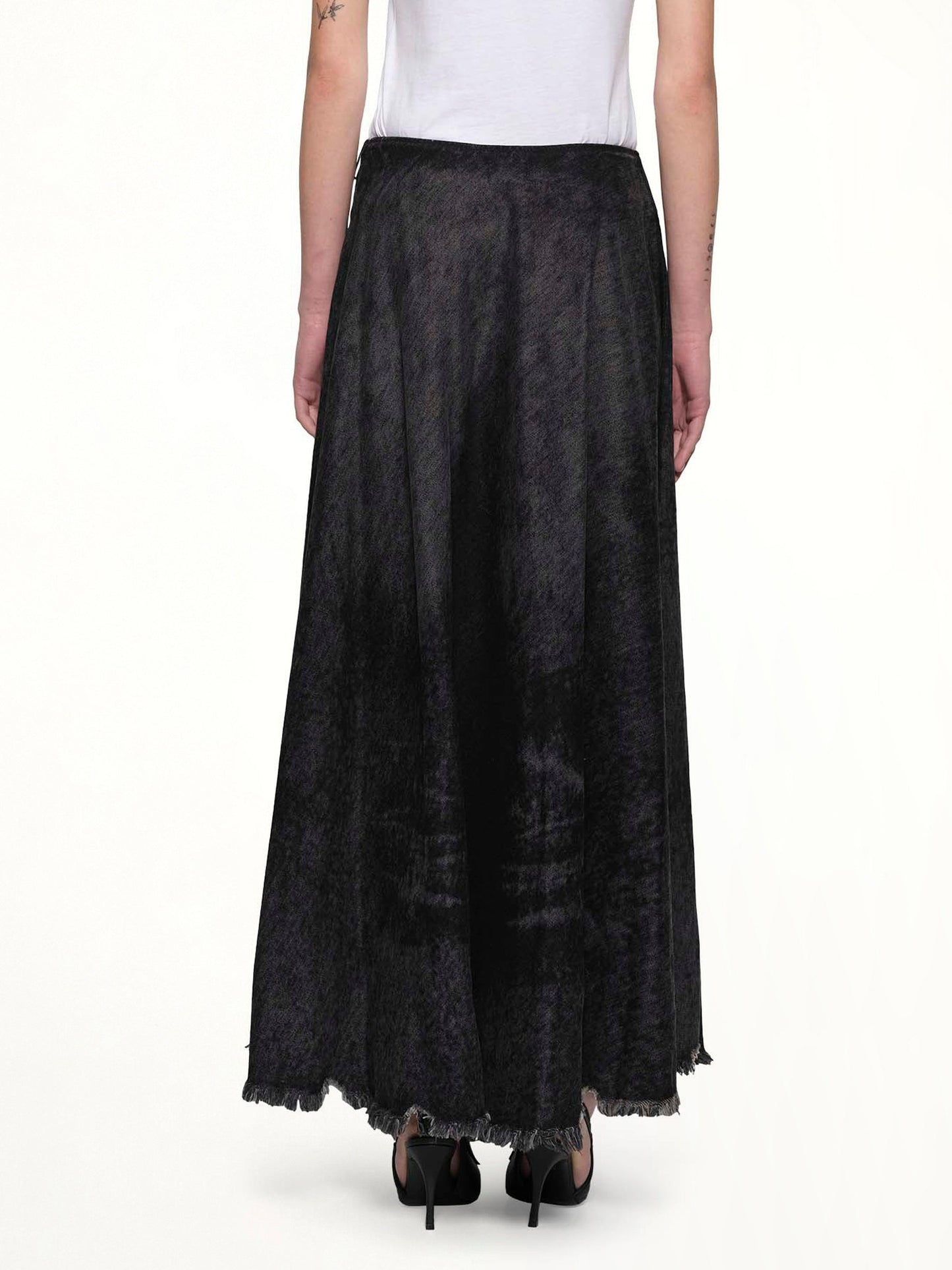 DIESEL DE-HANNIE-FSH Denim Skirt (Black)