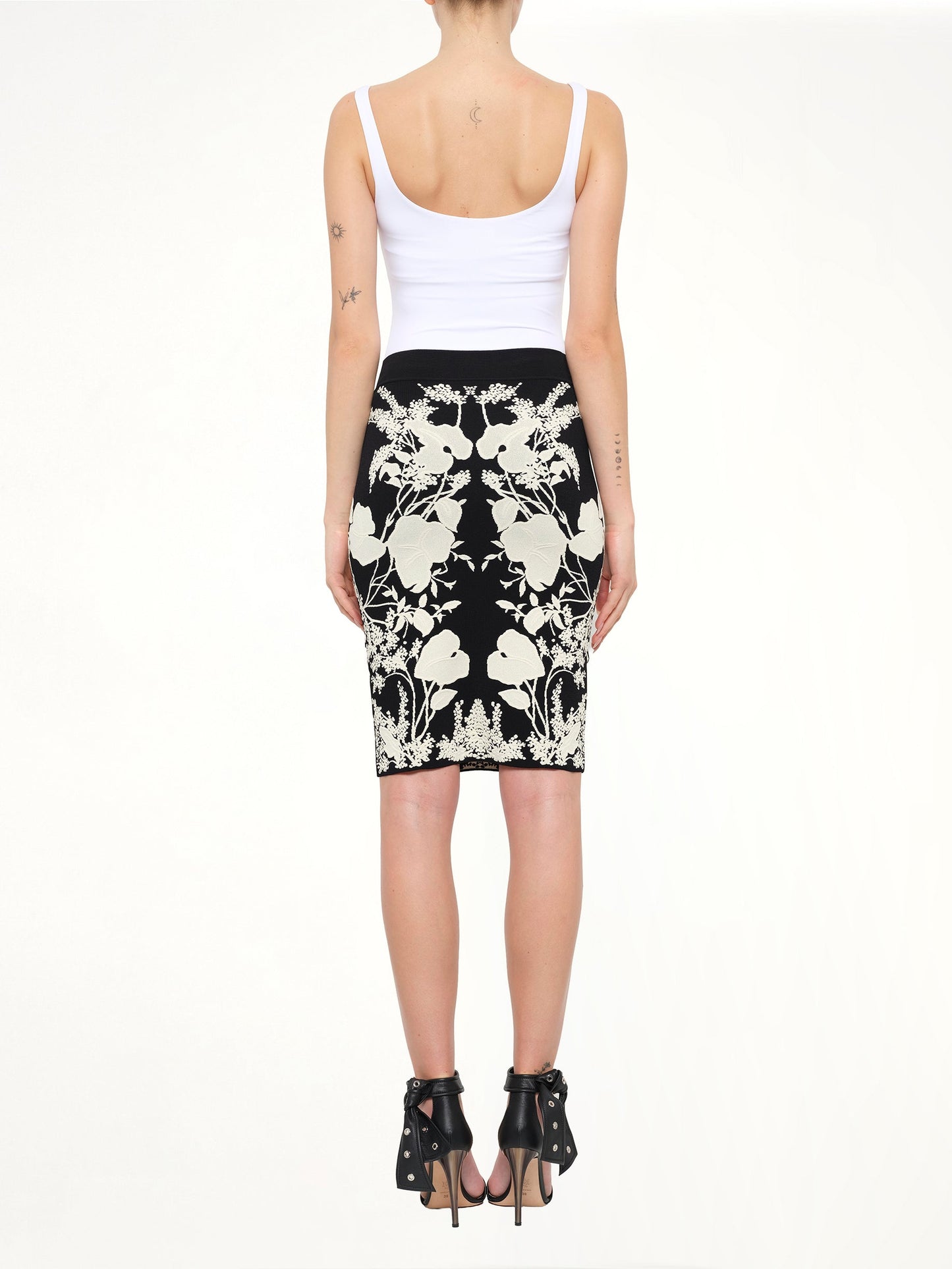ALEXANDER MCQUEEN Pencil Skirt (Black)