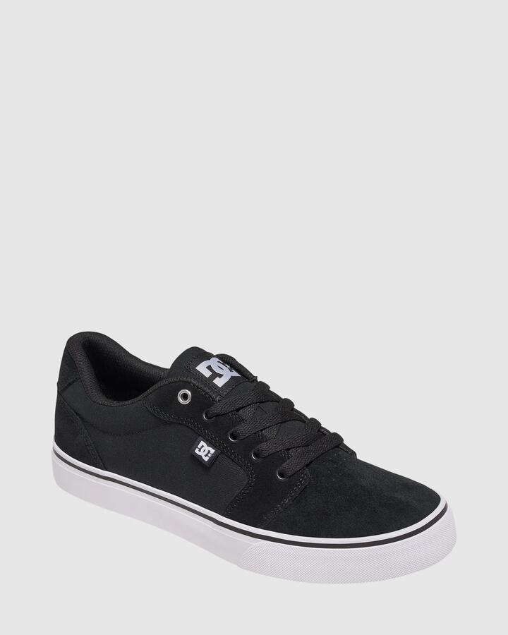Image of Sneakers. Productname: DC Shoes - Mens Anvil Sneakers - Black/White/Black - in Black/White/Black colour by brand - DC Shoes