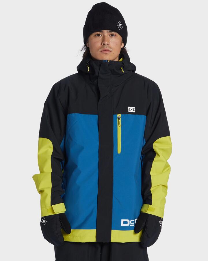 Image of a model wearing Outerwear. Productname: DC Shoes - Mens Defiant Snow Jacket - Black - in Black colour by brand - DC Shoes