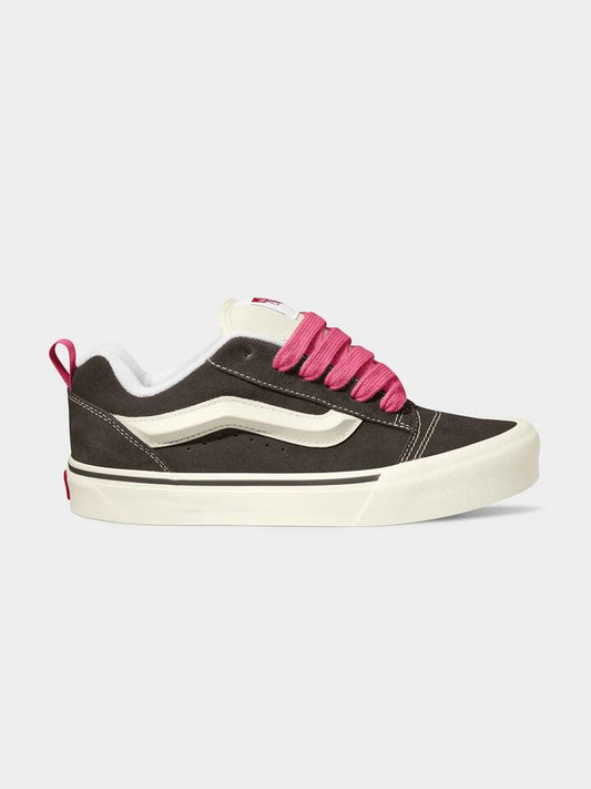 Image of Sneakers. Productname: Vans Unisex Knu Skool Sneaker in Retro Color Brown/True White colour by brand - Vans