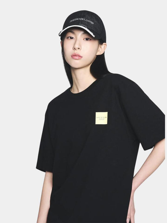 Image of a model wearing Denim. Productname: ADLV Damage Washing Denim Ball Cap ONE SIZE Black in Black colour by brand - ADLV