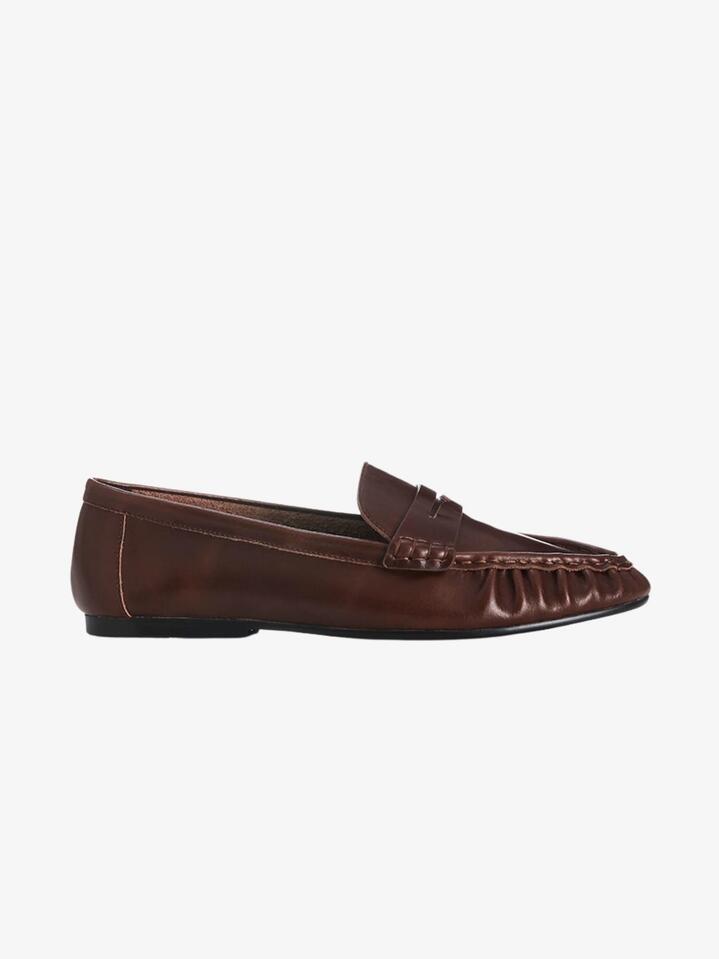 Image of Flats. Productname: Alias Mae Ivana in Walnut Wax colour by brand - Alias Mae