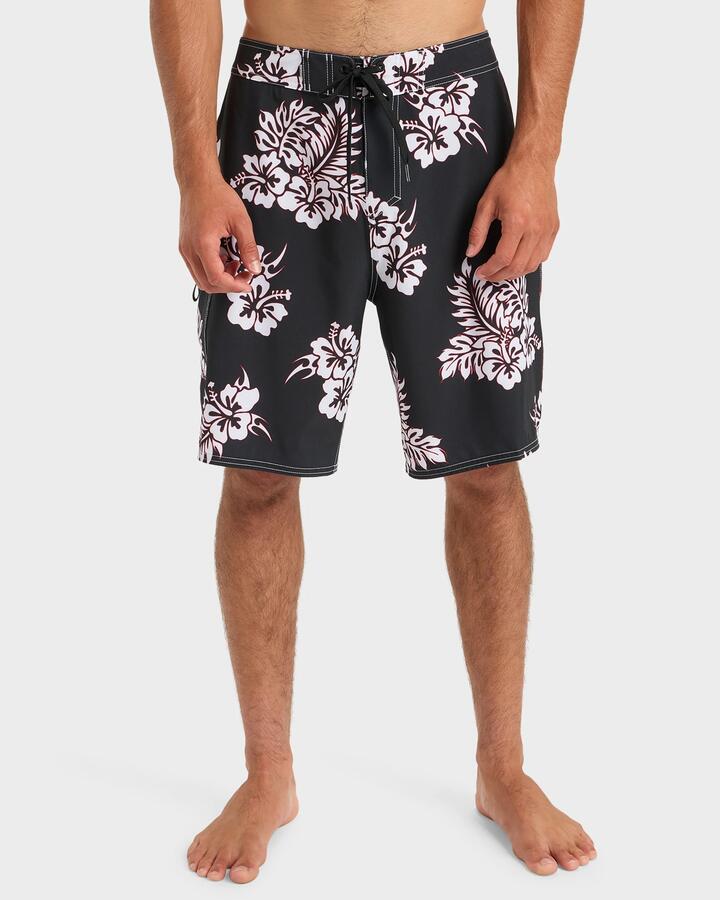 Image of Swimwear. Productname: Quiksilver - Mens Mercury Core 20" Boardshorts - Black Pareo Core - in Black Pareo Core colour by brand - Quiksilver