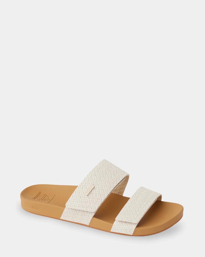 Image of Sandals. Productname: reef - Womens Cushion Vista Se Sandals - Sand - in Sand colour by brand - reef