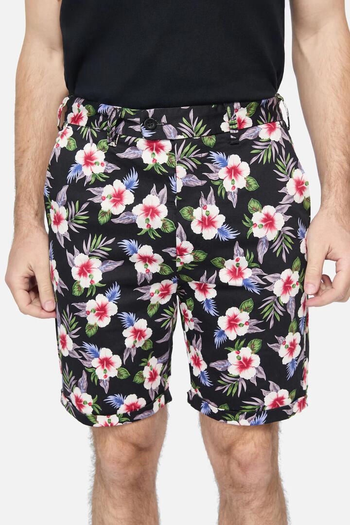 Image of a model wearing Shorts. Productname: Barney Short in Black colour by brand - Revival