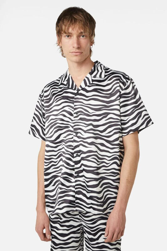 Image of a model wearing Tops. Productname: Call Of The Wild SS Shirt in Black/White colour by brand - Dangerfield