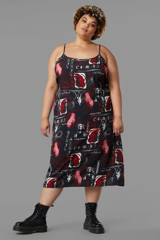 Image of a model wearing Dress. Productname: Curve Live Deliciously Dress in Black colour by brand - Black Friday