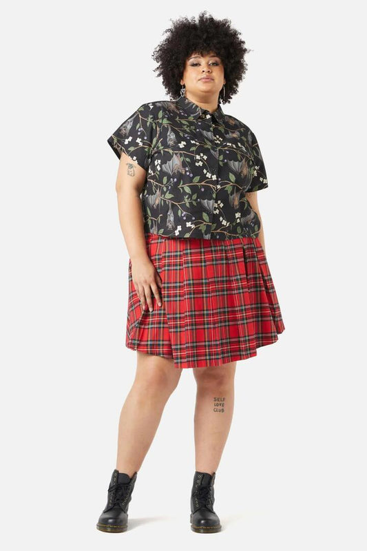 Image of a model wearing Tops. Productname: Curve Old World Blouse in Black colour by brand - Dangerfield