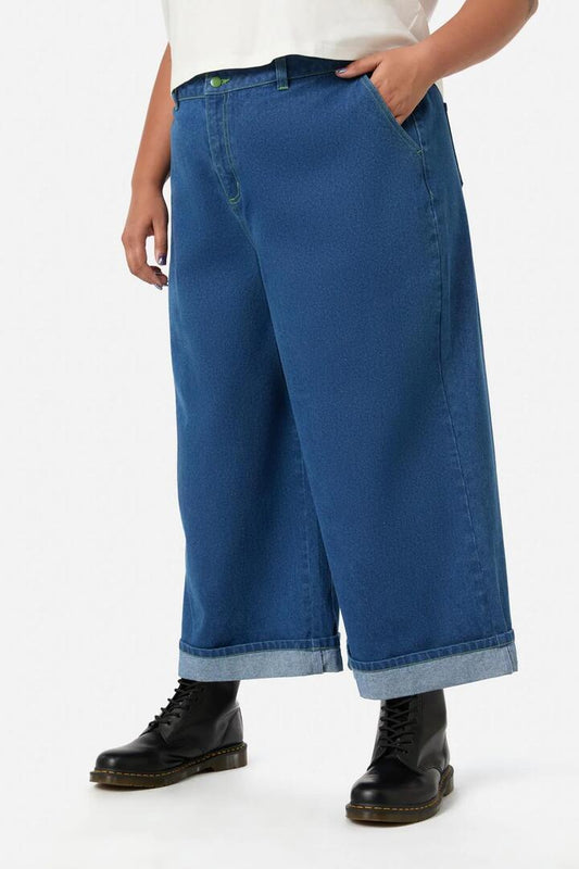 Image of a model wearing Denim. Productname: Curve Bandit Denim Jeans in Blue colour by brand - Dangerfield