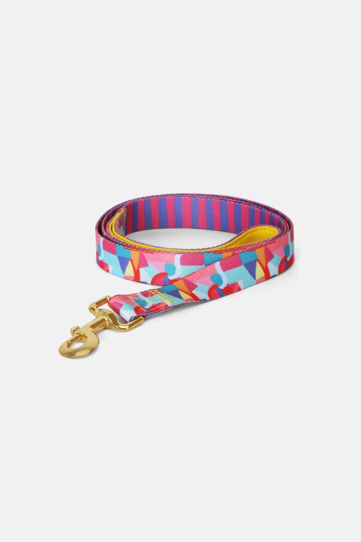 Image of Others. Productname: Geo Sketch Lead in Print colour by brand - Gorman
