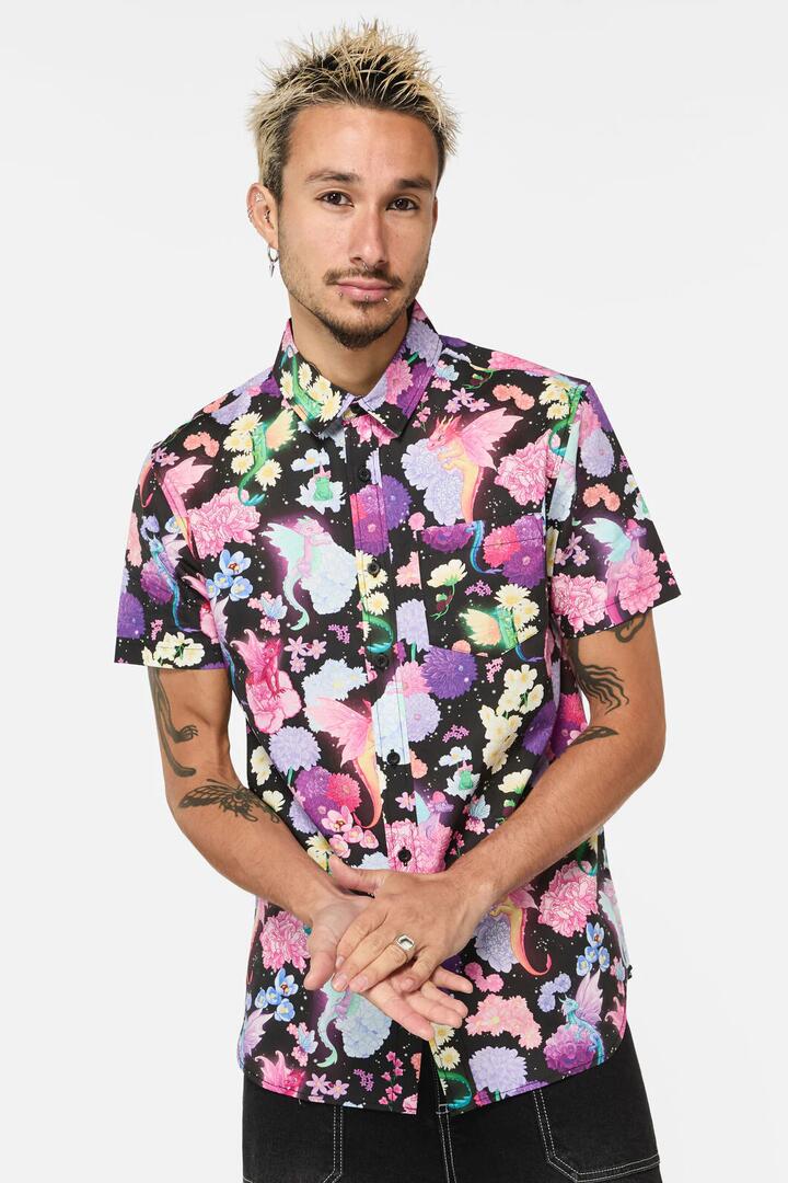 Image of a model wearing Tops. Productname: Dragons Grove SS Shirt in Multi colour by brand - Black Friday