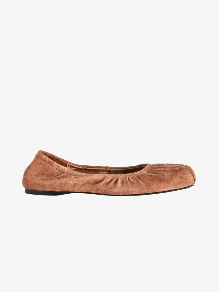 Image of Shoes. Productname: Alias Mae Bridey in Mocha Suede colour by brand - Alias Mae